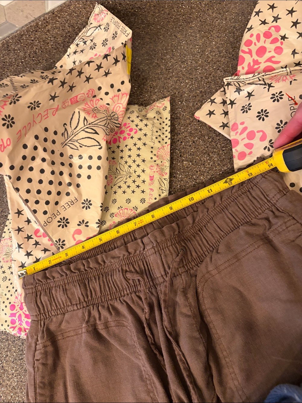 American Eagle Outfitters Wide Leg Drawstring Pants in Brown - Picture 4 of 6